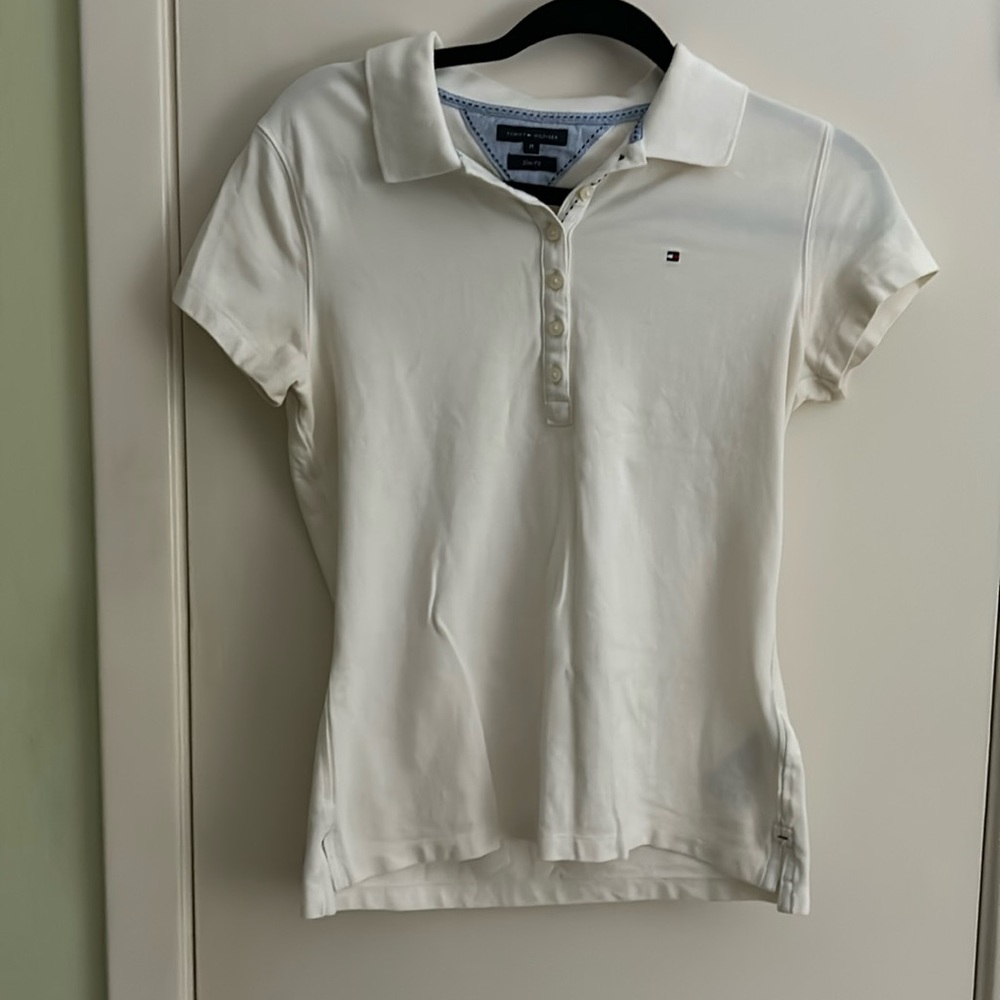 White Tommy Hilfiger, medium shirt